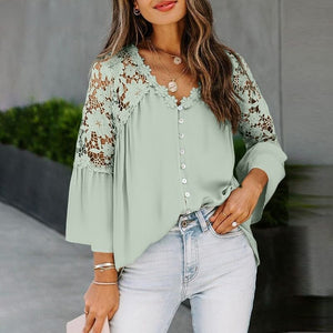 Camisa Feminina de Chiffon com Detalhes em Renda