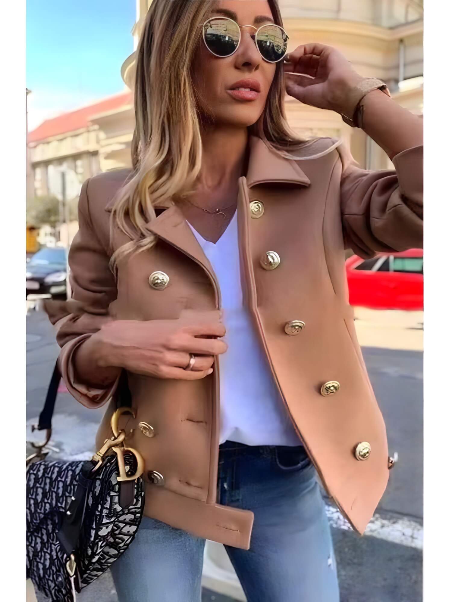 Casaco Feminino Curto Bege 1