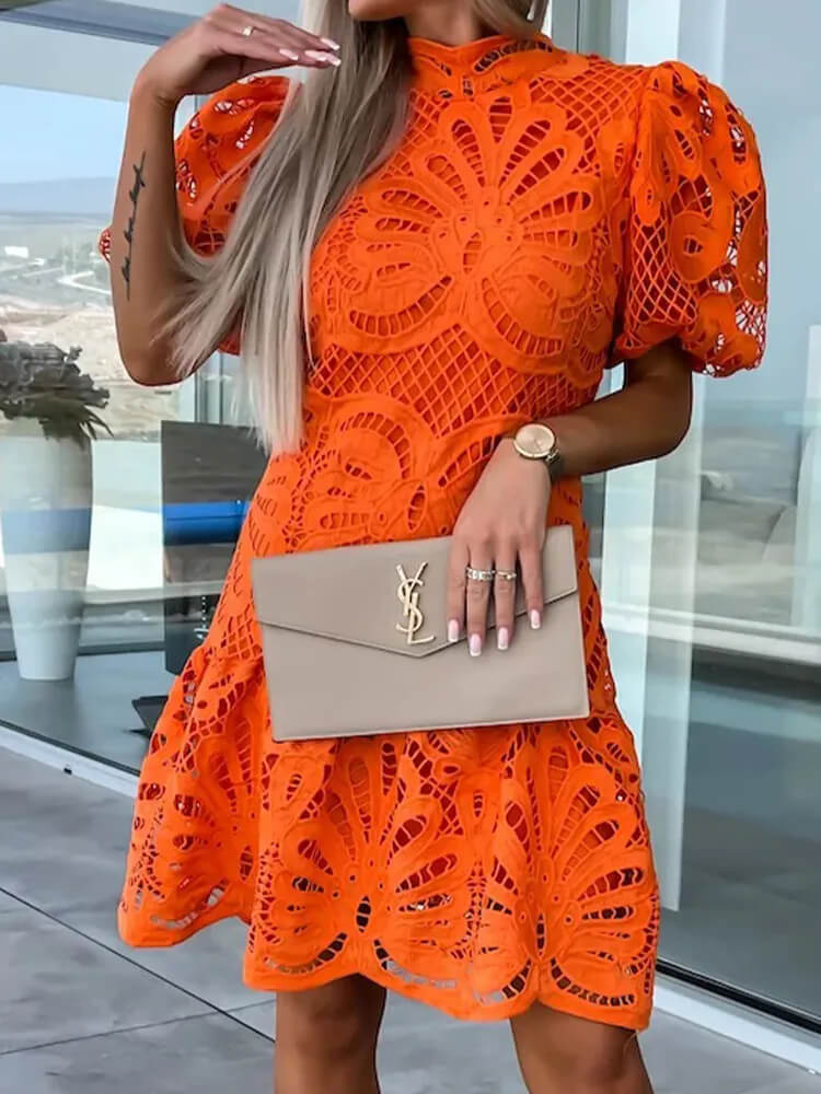 Vestido Curto Bordado Laranja 5
