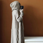 Cardigan Alongado com Capuz Cinza 2