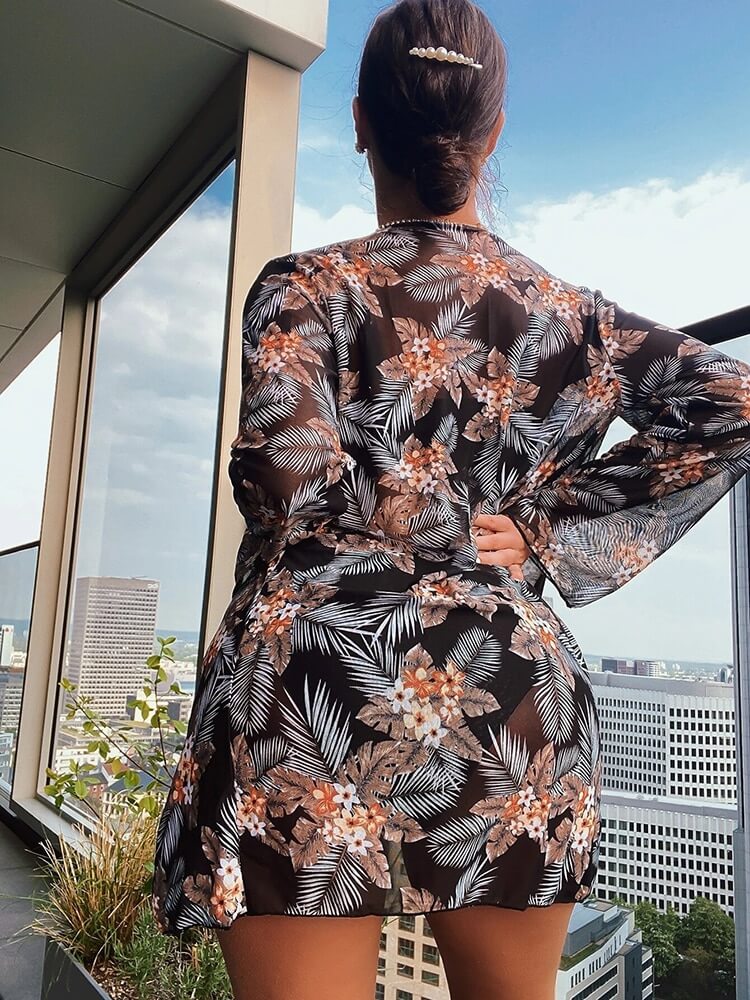 Conjunto Biquíni e Saída de Praia