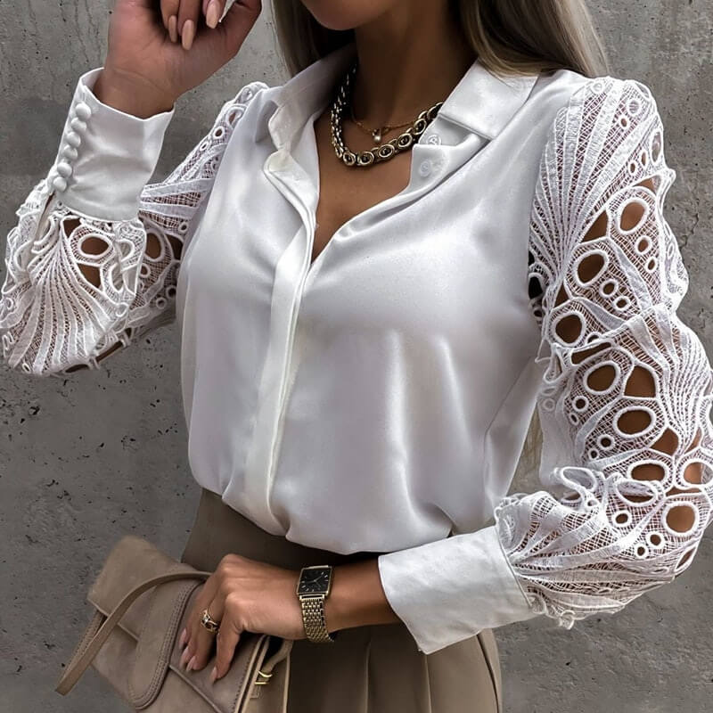 Camisa Feminina com Detalhes em Renda