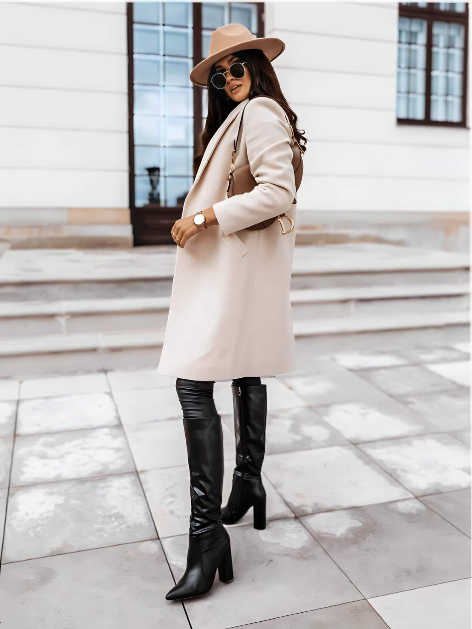 Casaco Feminino Alongado de Lã Batida Bege Claro 2