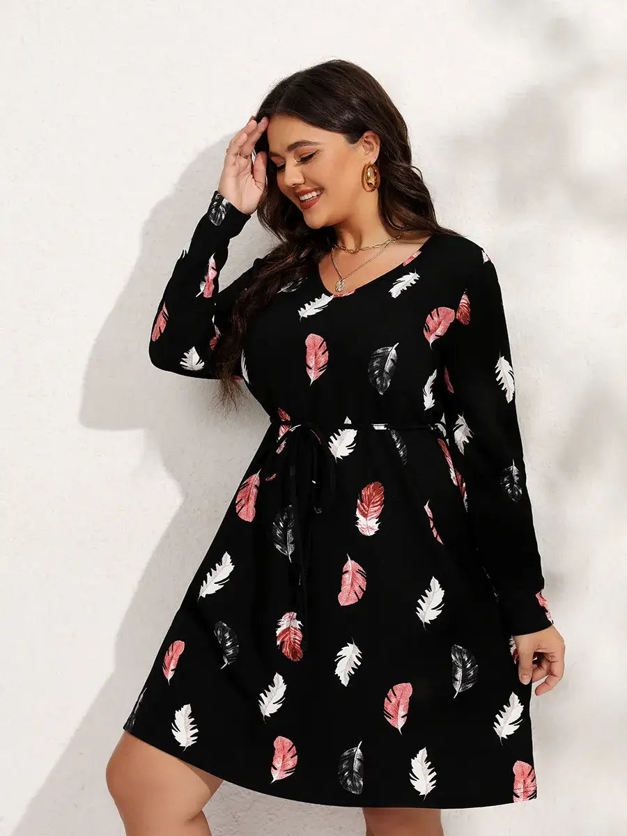 Vestido Curto Feminino - Plus Size