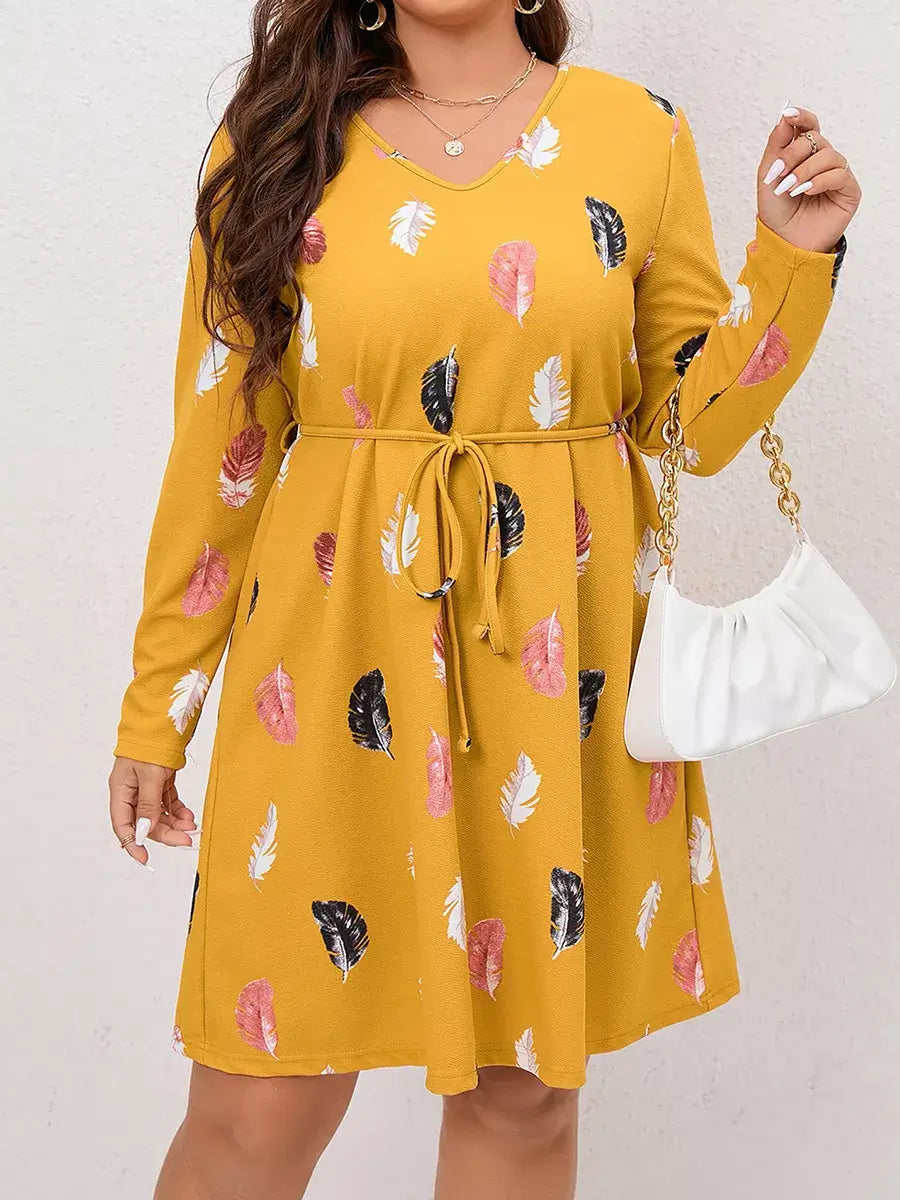 Vestido Curto Feminino - Plus Size