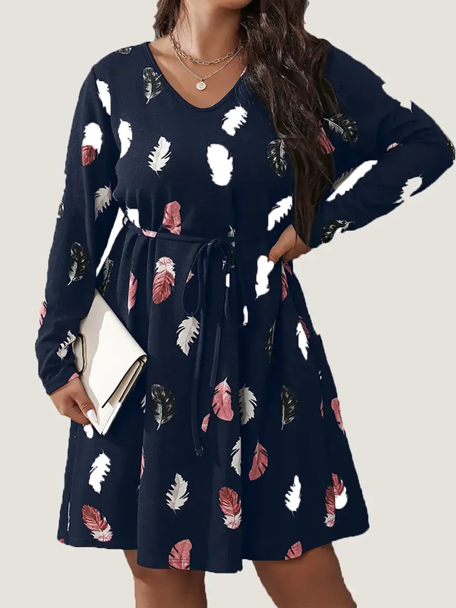 Vestido Curto Feminino - Plus Size