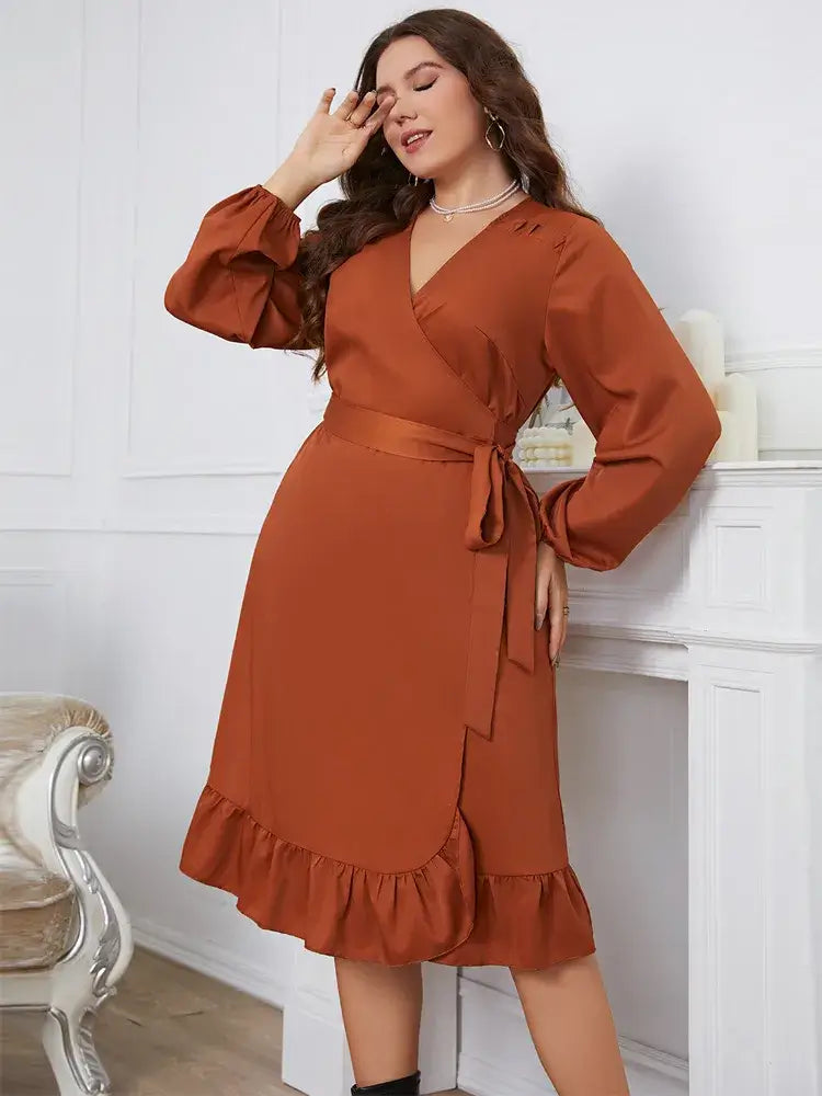 Vestido Mídi Transpassado Feminino - Plus Size
