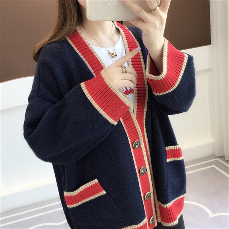 Cardigan Feminino com Botões Azul Marinho 7