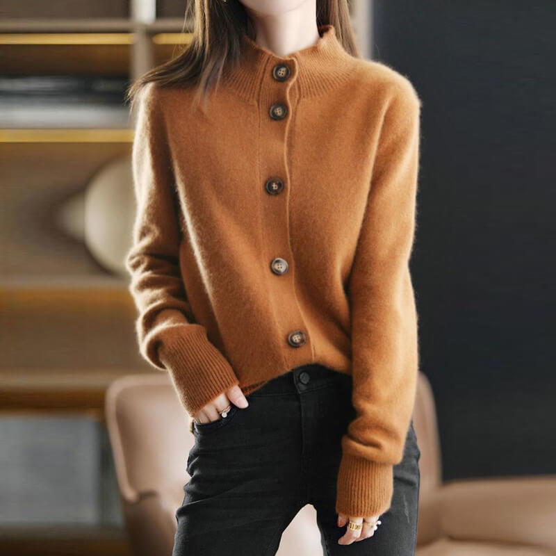 Cardigan Feminino com Botões Caramelo 3