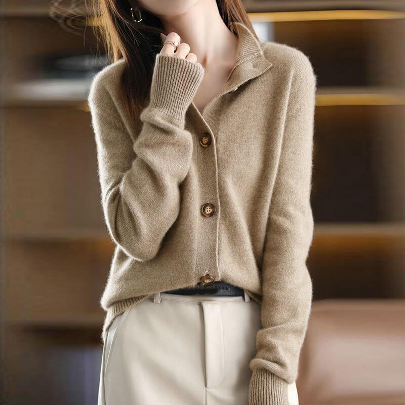 Cardigan Feminino com Botões Bege 1